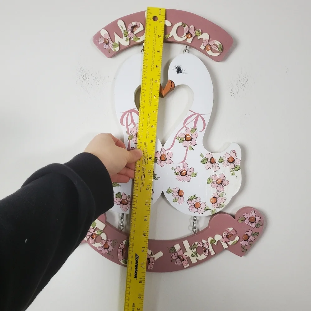 Floral Swan Wooden Wall Sign Pink Hues Hand Painted - Picture 7 of 11